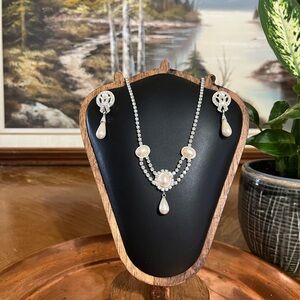 Elegant Vintage Silver and Pearl Jewelry Set